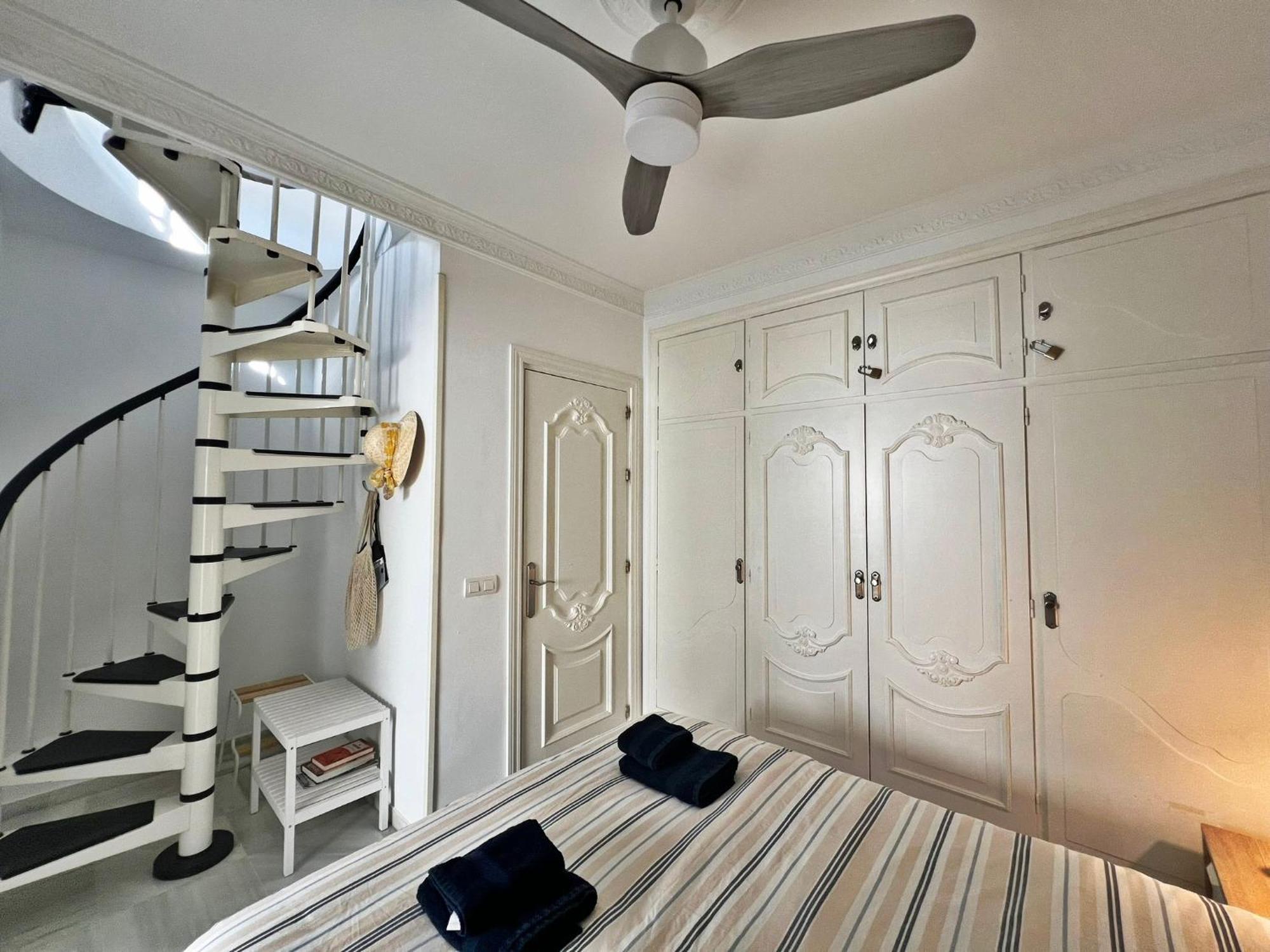 Coqueto Atico De Playa Apartment Fuengirola Bagian luar foto
